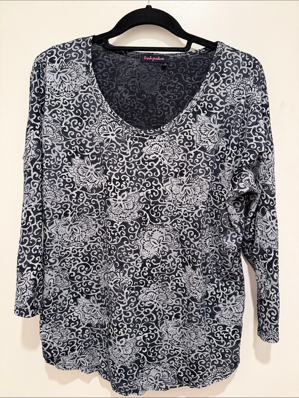 fresh produce Black & White Floral Long Sleeve Scoop Neck Top
